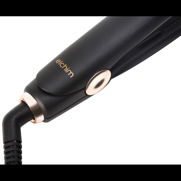 Beautiful Elchim Straightener - Picture 5 of 7